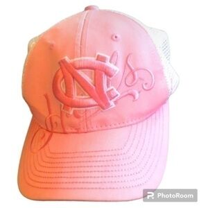NC SOFT PINK WHITE EMBROIDERED LOGO ZEPHYR BALLCAP
